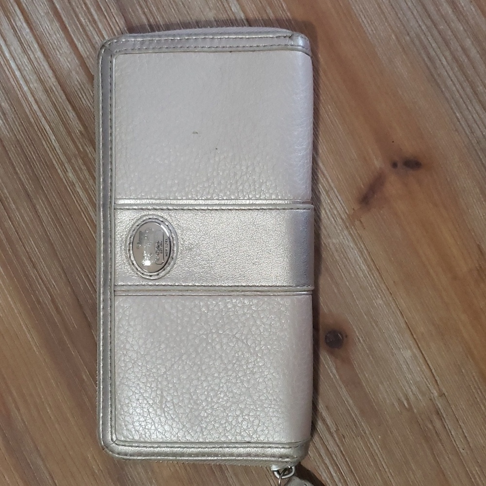 Coach Signature Zip Around Wallet